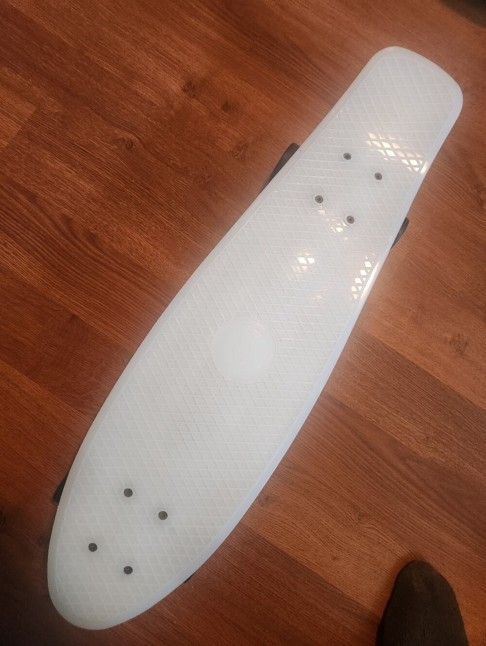 Fish  Skateboard 27 In. - Picture 5 of 11